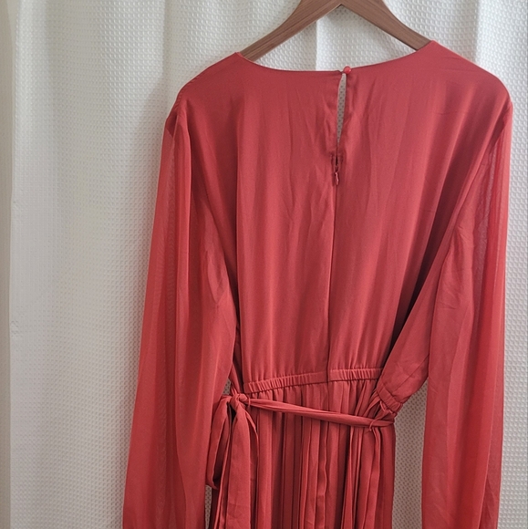 LB Pleated Chiffon Fit & Flare Dress - Picture 3 of 4